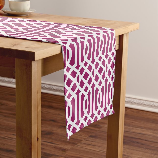 Chemin De Table Court Berry Purple Trellis (In Situ)