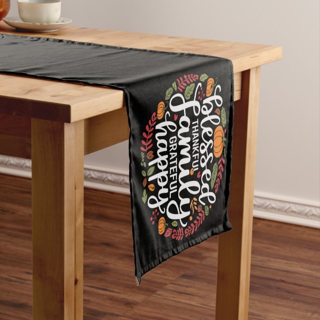 Chemin De Table Court Bienheureux Thanksgiving en famille (In Situ)