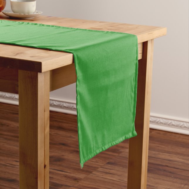 Chemin De Table Court Calm & simple visual green textured background  (In Situ)