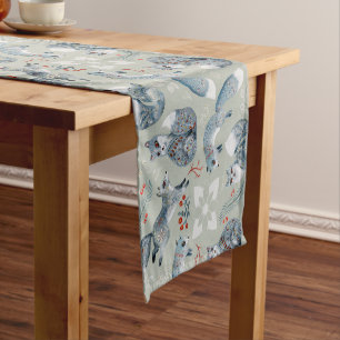 Chemin De Table Court Cute et fantaisie renard gris et motif de fleurs