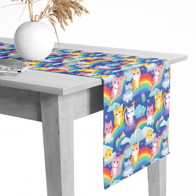 Chemin De Table Court Cute Kitty Cats sur Rainbows Girl'Anniversaire (Créateur téléchargé)