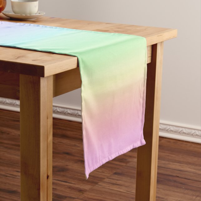Chemin De Table Court Cute Ombre Pastel Rainbow Gradient Party (In Situ)