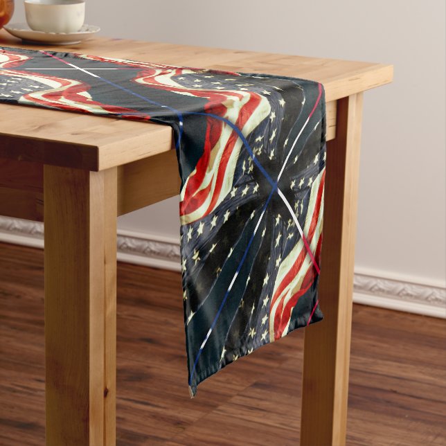 Chemin De Table Court Drapeau patriotique américain 4 juillet (In Situ)