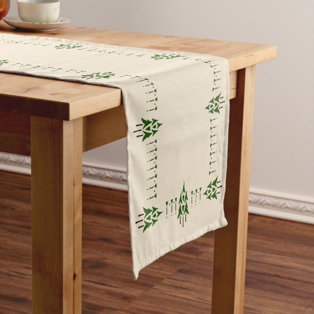 Chemin De Table Court Esprit adoptif de Hélène du motif en bois (In Situ)