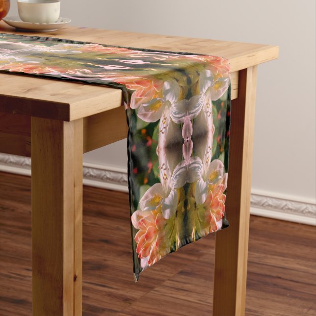 Chemin De Table Court Fleur Azalée Blanche Fleur Et Bud Abstrait (In Situ)