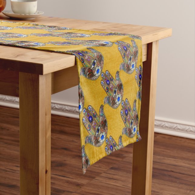 Chemin De Table Court Hamsa Coeurs Fleurs Opal Art sur Or (In Situ)