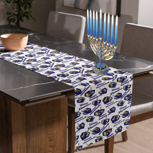 Chemin De Table Court Heureux Hanoukka tournoyant Dreidel
