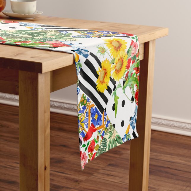 Chemin De Table Court italien, art sicilien, patchwork, Fleurs d'été (In Situ)