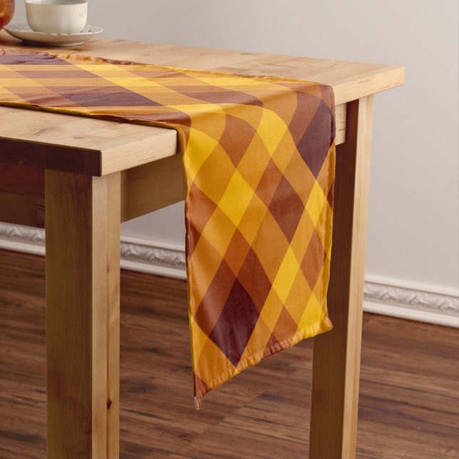 Chemin De Table Court Joli Citrouille Orange Plaid Petite Table Runner (In Situ)