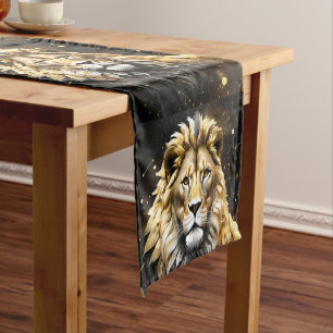 Chemin De Table Court Le Roi : L'Or Majestic Et Le Lion Mâle Gris,