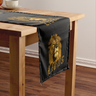 Chemin De Table Court Lion mâle avec le nom du lion,