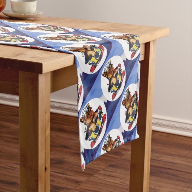 Chemin De Table Court Marine Yorkie Poo (In Situ)