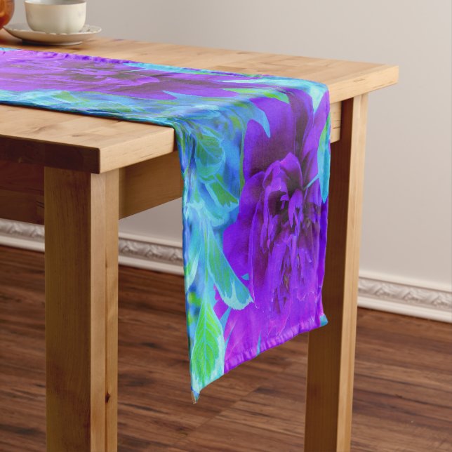 Chemin De Table Court Moody Purple Peony avec beau feuillage (In Situ)
