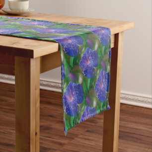Chemin De Table Court Morning Glory (Ipomoea Purpurea) Petals et Dew Dr.