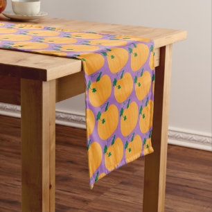 Chemin De Table Court Motif Citrouille mignon sur Arrière - plan mauve