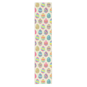 Chemin De Table Court Motif mignon en pastel coloré d'oeufs de pâques