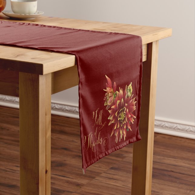 Chemin De Table Court Plein de Merci Automne Floral Dahlia Burgundy (In Situ)
