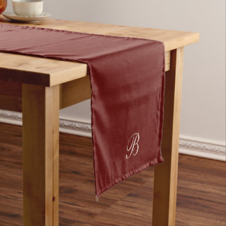 Chemin De Table Court Rouge bordeaux avec Monogramme initial