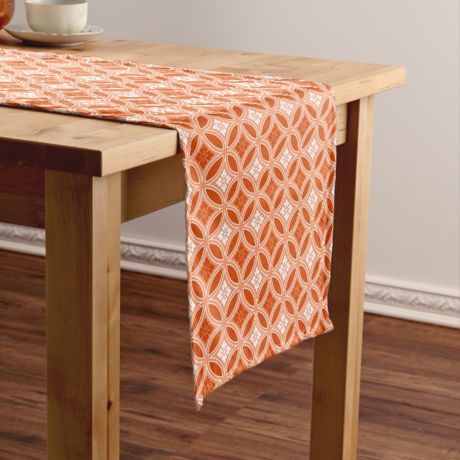 Chemin De Table Court Shippo à motif floral, orange mandarine  (In Situ)