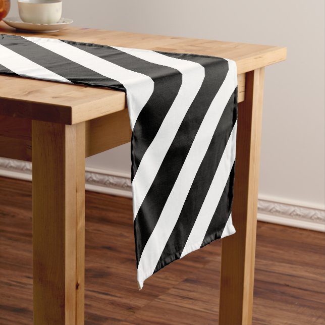Chemin De Table Court Simple Black and White Stripes at Angle Pattern (In Situ)