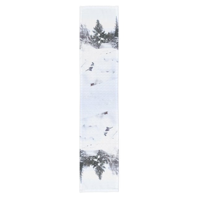 Chemin De Table Court Snowy Forest Table Runner (Devant)