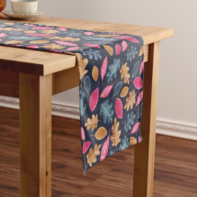 Chemin De Table Court Thanksgiving Woodland Moderne Motif feuille (In Situ)