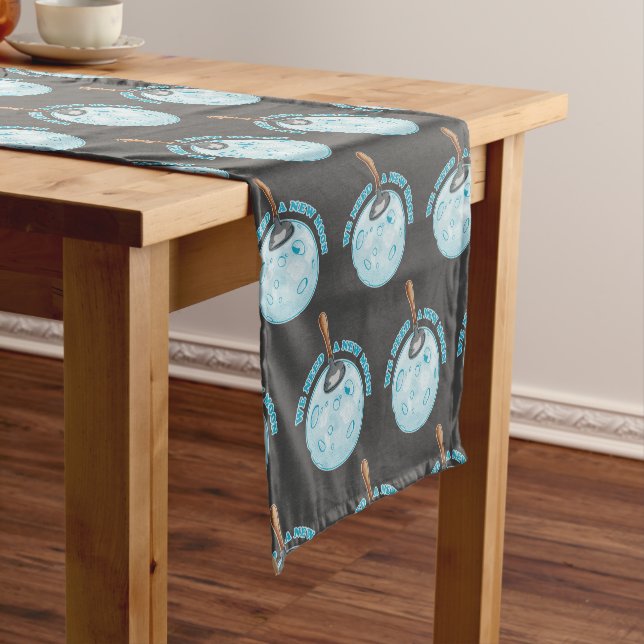 Chemin De Table Court Une nouvelle astronomie de lune amusante (In Situ)