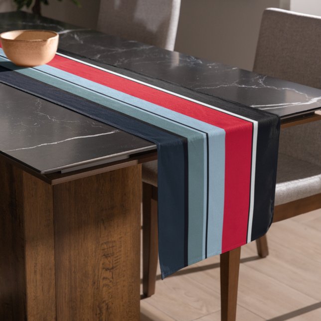 Chemin De Table Court Uniforme foncé (Créateur téléchargé)