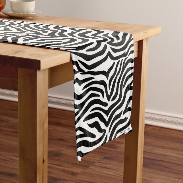 Chemin De Table Court Zebra Table Runner (In Situ)