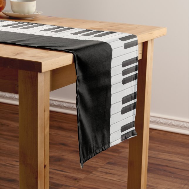 Chemin De Table Long Clavier pour piano (In Situ)