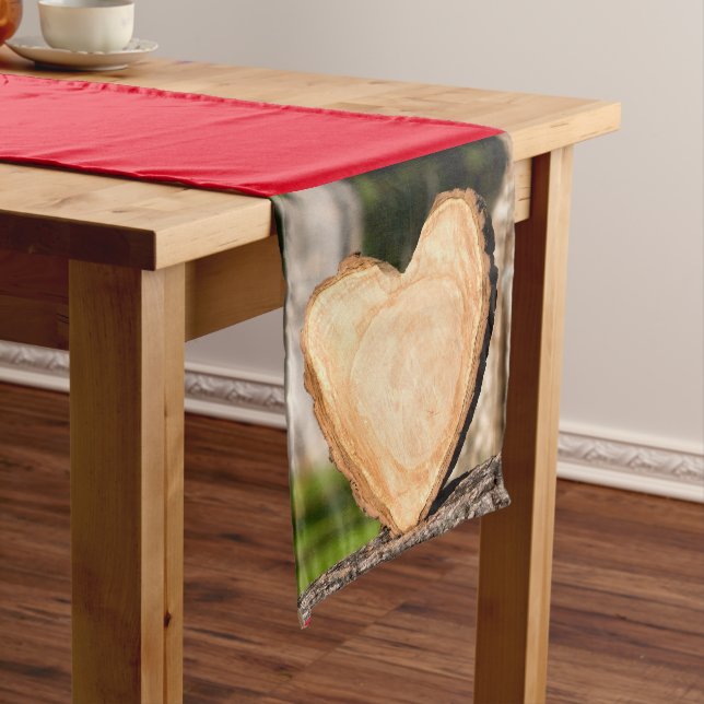 Chemin De Table Long coeur en bois (In Situ)