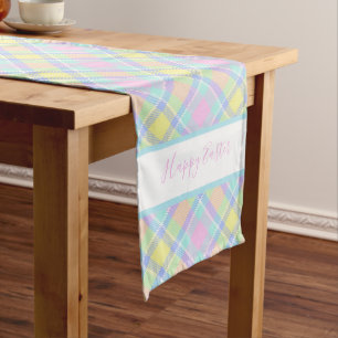 Chemin de table long de Pâques à carreaux pastel