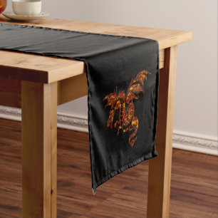 Chemin De Table Long Dragon flamboyant sur noir