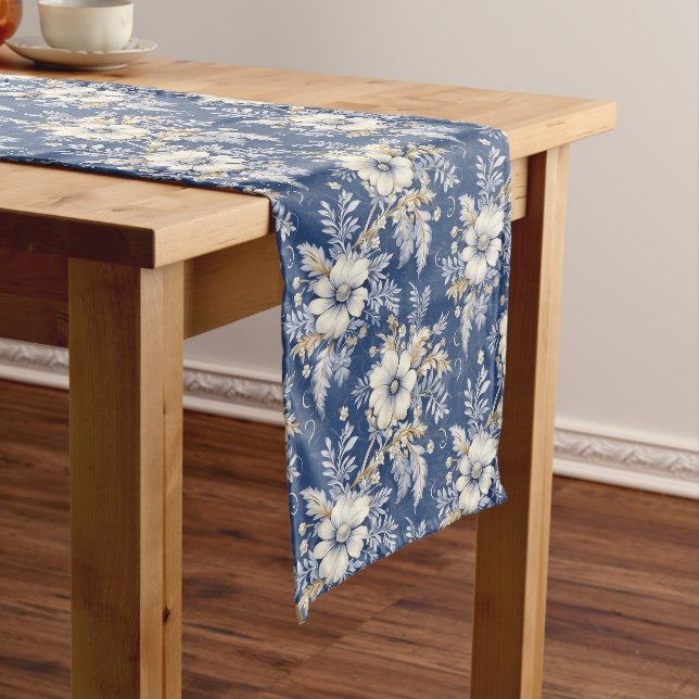 Chemin De Table Long Enchantement provincial bleu français (In Situ)