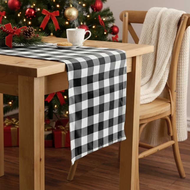 Chemin De Table Long Ferme moderne Plaid de Buffalo noir et blanc (Modern Farmhouse Black and White Buffalo Plaid Long Table Runner)