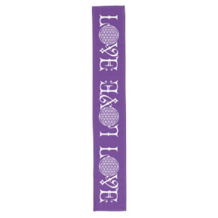Chemin De Table Long Fleur de la vie - LOVE lettrage tatouage blanc