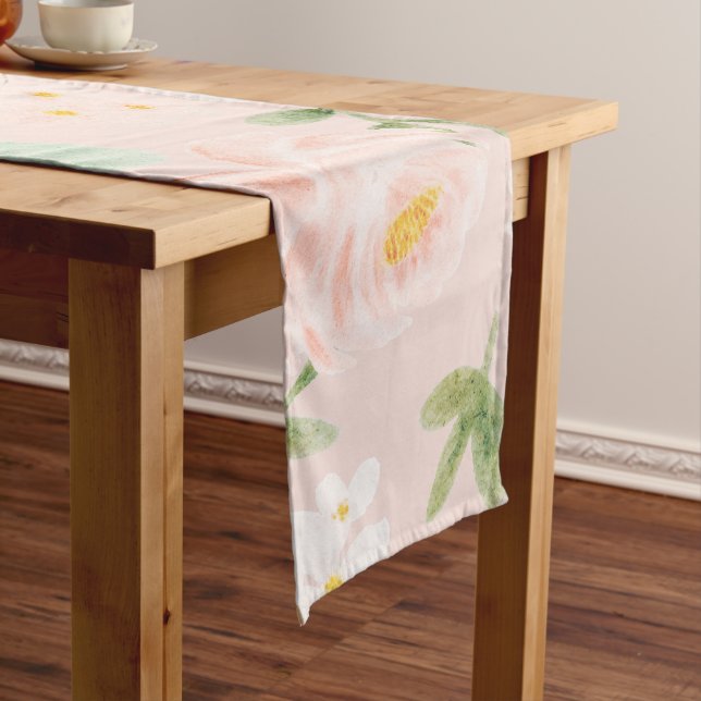 Chemin De Table Long Fleurs Roses d'aquarelle en rose et en rose (In Situ)