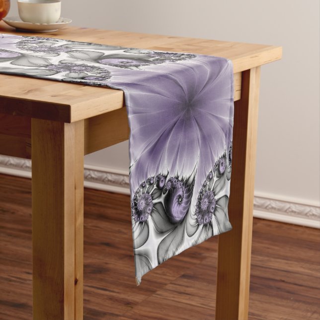 Chemin De Table Long Illusion Lilac Abstrait Floral Fractal Art Imagina (In Situ)