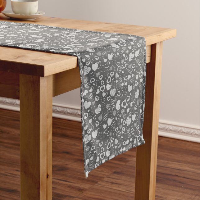 Chemin De Table Long Luxe Moderne Élégant Amour Argent Coeur (In Situ)
