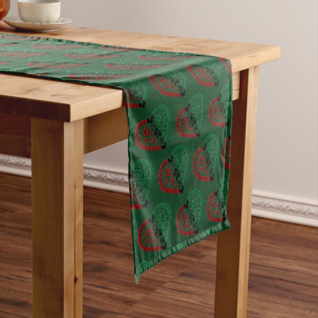 Chemin De Table Long Rouge Noir Vert Kinara Coeurs rayés Kwanzaa (In Situ)