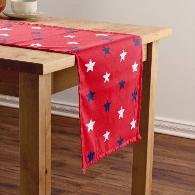 Chemin De Table Moyen bleu marine rouge étoiles patriotique américain (In Situ)