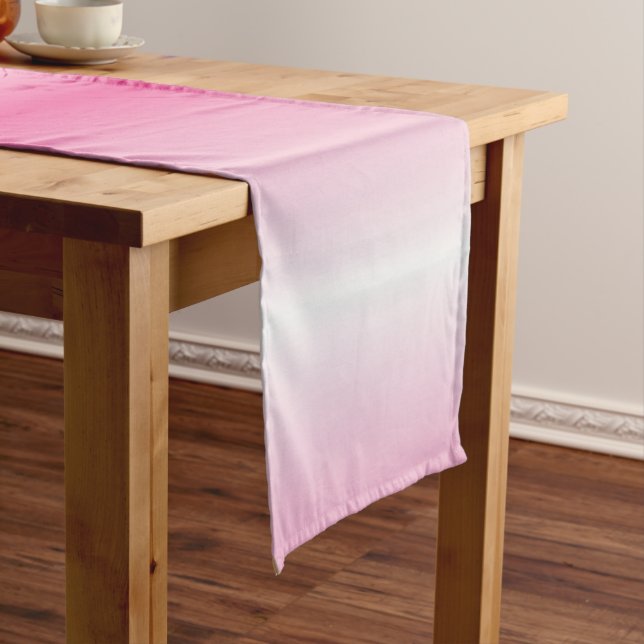 Chemin De Table Moyen cerisier rose croustillant rose (In Situ)