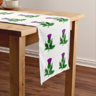 Chemin De Table Moyen Fleur écossaise de chardon sur blanc