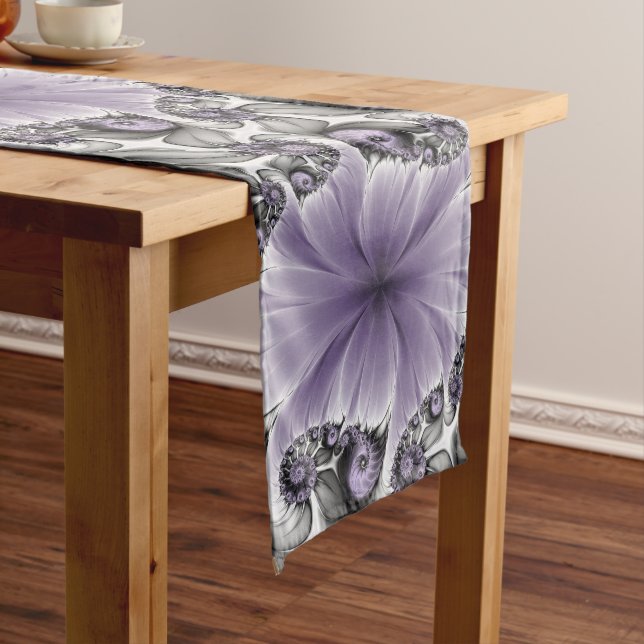 Chemin De Table Moyen Illusion Lilac Abstrait Floral Fractal Art Imagina (In Situ)