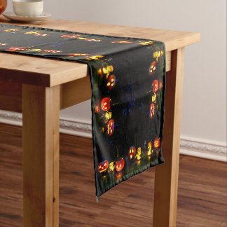 Chemin De Table Moyen Jack O Lanterns Coureur de table moyenne Halloween