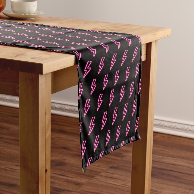 Chemin De Table Moyen Motif de boulon à éclair de néon rose (In Situ)