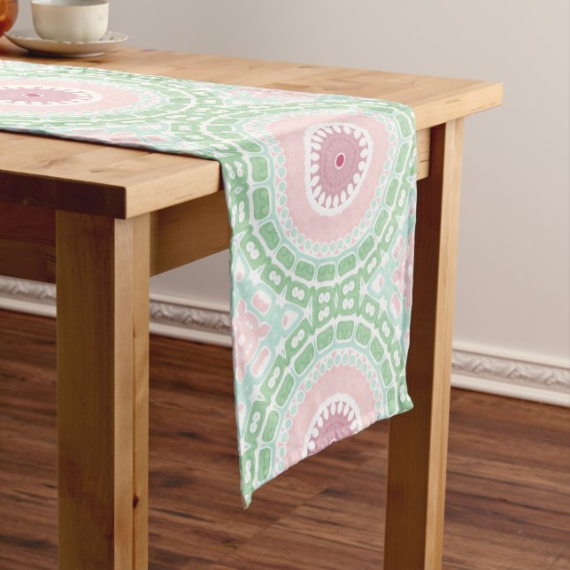 Chemin De Table Moyen Pastel Pink et Green Mandala (In Situ)