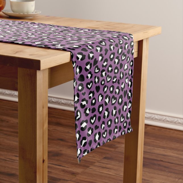 Chemin De Table Moyen Poster de animal, Léopard Violet, Spots De Cheetah (In Situ)