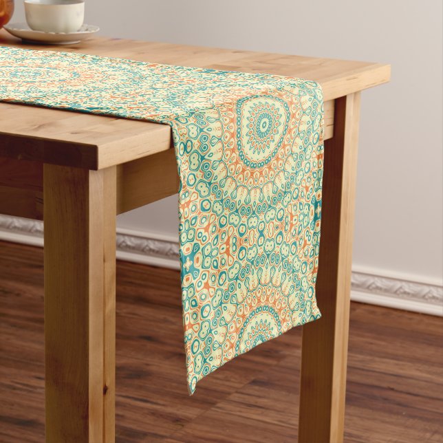 Chemin De Table Moyen Turquoise tropical et Motif Mandala orange (In Situ)