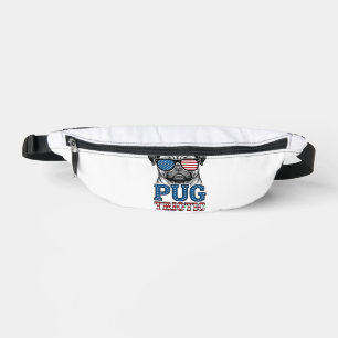 Chemise de conception de pug patriotique gravure v
